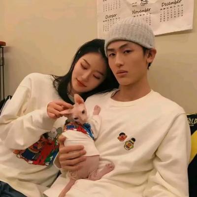 真人男女朋友夫妻微信头像一左一右