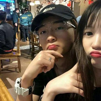 微信双人好看甜蜜的情侣头像图片