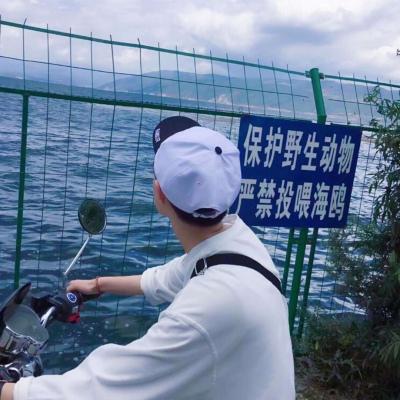 清新海边情侣头像一男一女两张分开图片