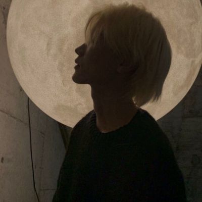 2025最潮头像男，成熟稳重的男人