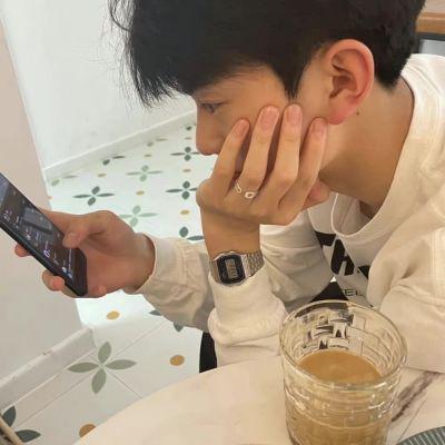2025超稀有男生头像
