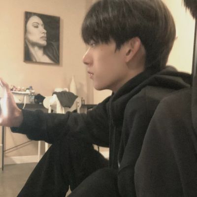 2025最新男生头像