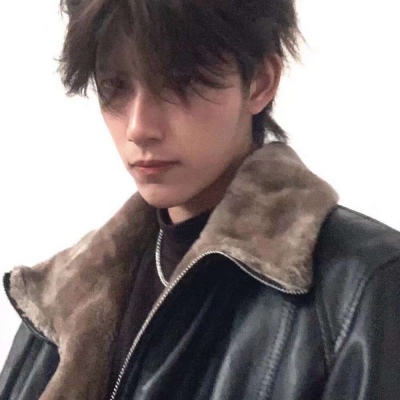 微信吸引女孩子的真人男生头像