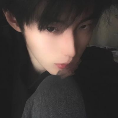 2025最新男生头像