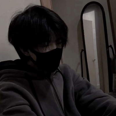 微信丧系真人高清男生头像