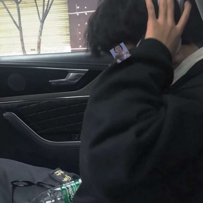 微信丧系真人高清男生头像