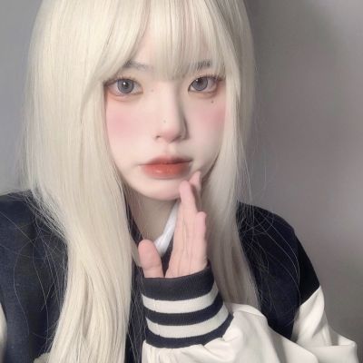 2025彰显个性魅力的微信头像女