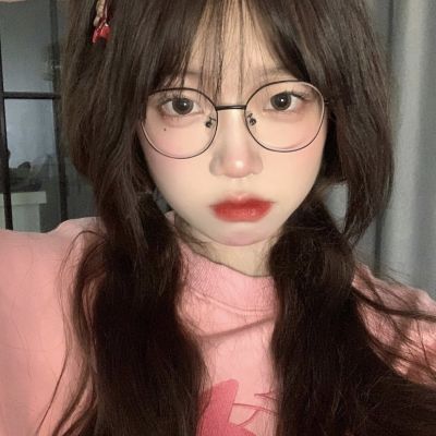 2025彰显个性魅力的微信头像女