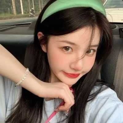 2025彰显个性魅力的微信头像女