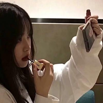 2025好看御姐风头像女真人