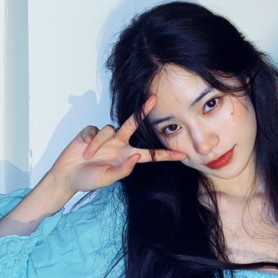 2025又纯又欲的女生头像真人