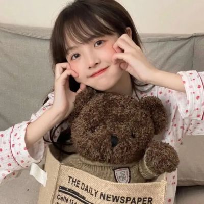 2025新款超酷个性高清微信女生头像