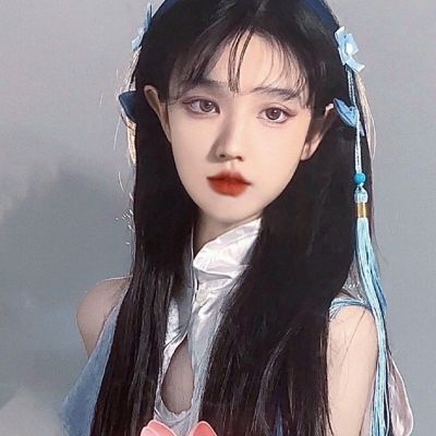 ins恩典女生头像