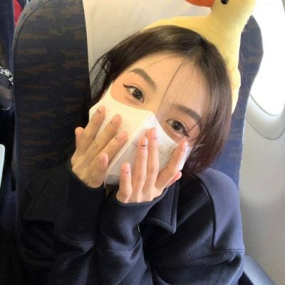 ins恩典女生头像