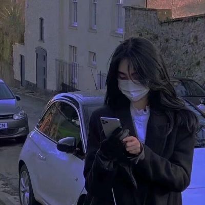 2025微丧女头像真人图片