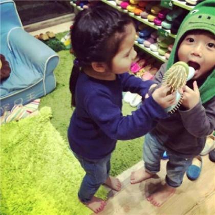 2025呆萌小孩情侣头像一对一左一右