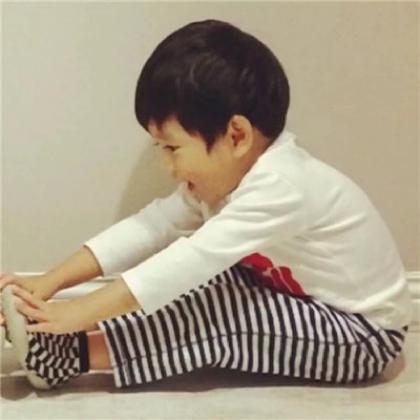 2025呆萌小孩情侣头像一对一左一右