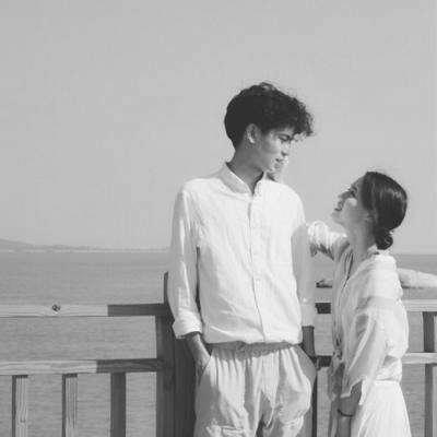 甜蜜浪漫的一对两张双人黑白情头