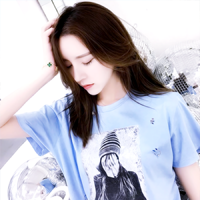 2025唯美两闺蜜头像一人一张真人图片
