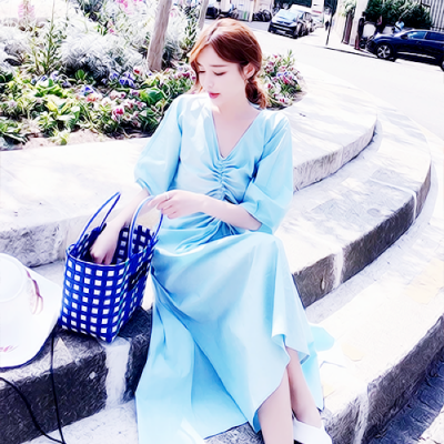 2025唯美两闺蜜头像一人一张真人图片