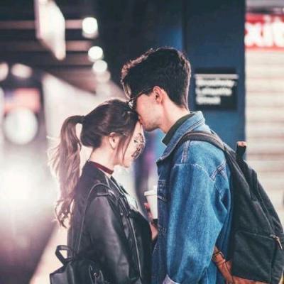 成熟甜蜜浪漫双人欧美情侣头像