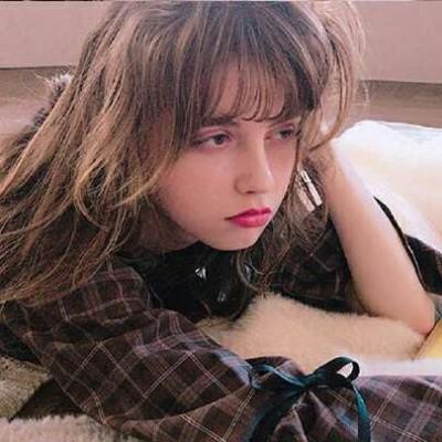 ins超火欧美女生头像图片