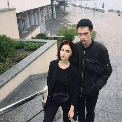 成熟甜蜜浪漫双人欧美情侣头像