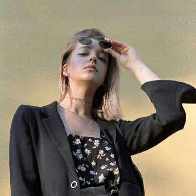 ins超火欧美女生头像图片