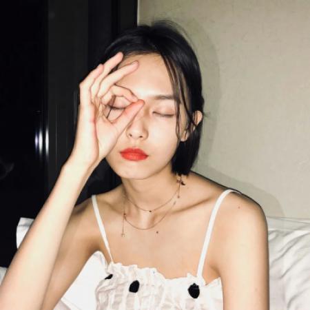 美女的生活照图片头像