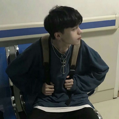 2025最火兄弟头像真人