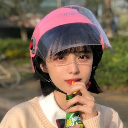 美女的生活照图片头像