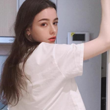 耐看的欧美女生头像图片