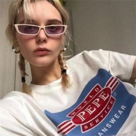 2025高清欧美女头像冷酷图片