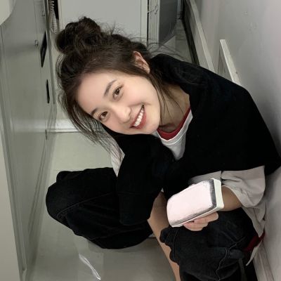 qq非主流头像女生时尚图片