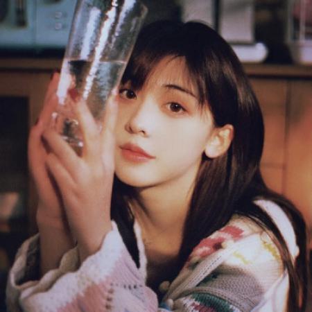 美女的生活照图片头像