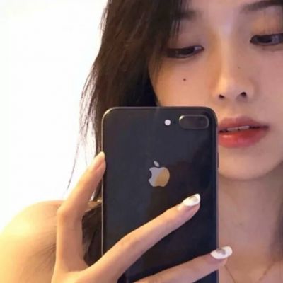 小众温柔女头真人气质高清图片