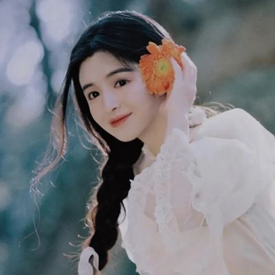 真人ins小众女头图片
