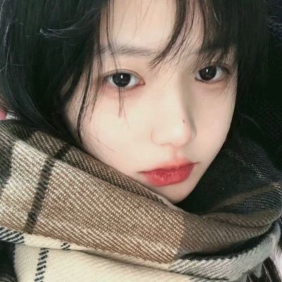 微信头像真实点的女生照片