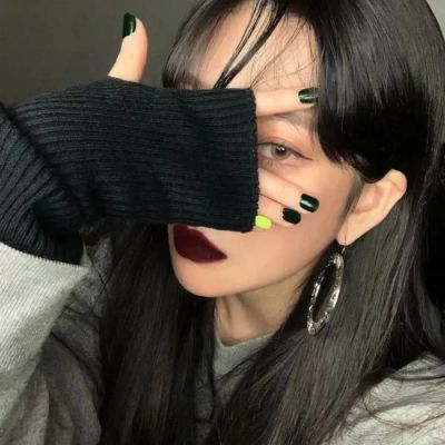 ins甜酷女生头像