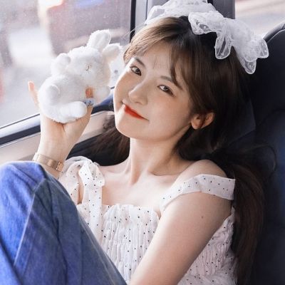 清纯高级小众真人图片女头