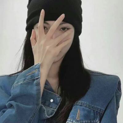 超丧女生头像真人
