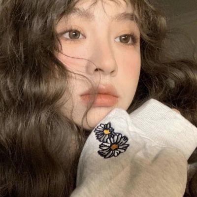 女头真人ins软妹可爱高清图片
