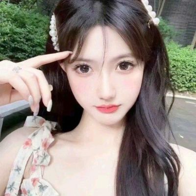 女生干净气质头像