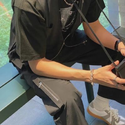 头像男生高级小众超酷霸气真人图片