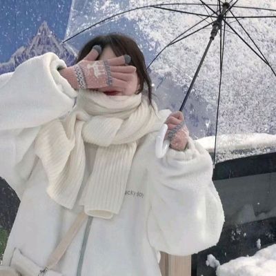 雪地美女头像图片