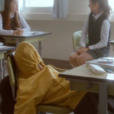 摆烂女生头像