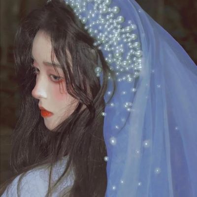 真人ins小众女头图片