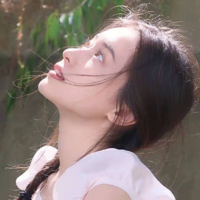 超级好看的女生头像小众图片