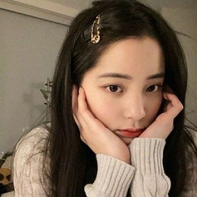 真人头像女生ins气质清晰