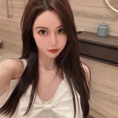女生干净气质头像